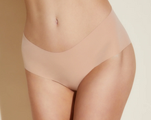 Load image into Gallery viewer, Free Cut Micro Boyshort FRECM0721