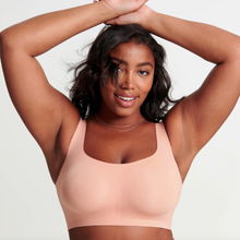Load image into Gallery viewer, Bobbie Scoop Bra
