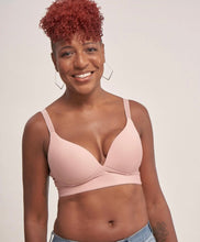 Load image into Gallery viewer, Trish Wireless T-Shirt Bralette AO-074