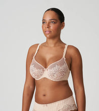 Load image into Gallery viewer, Madison 0262127 Non Padded Seamless Bra
