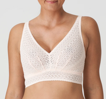 Load image into Gallery viewer, Montara Bralette 0163386 - Crystal Pink
