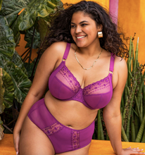 Load image into Gallery viewer, Matilda EL8900 FASHION - Hollyhock (LAST CHANCE)
