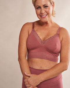 Delilah Wireless Mastectomy Bralette AO-019